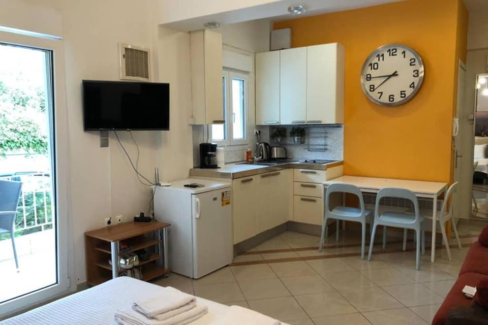 TV and multimedia, Kitchen or kitchenette