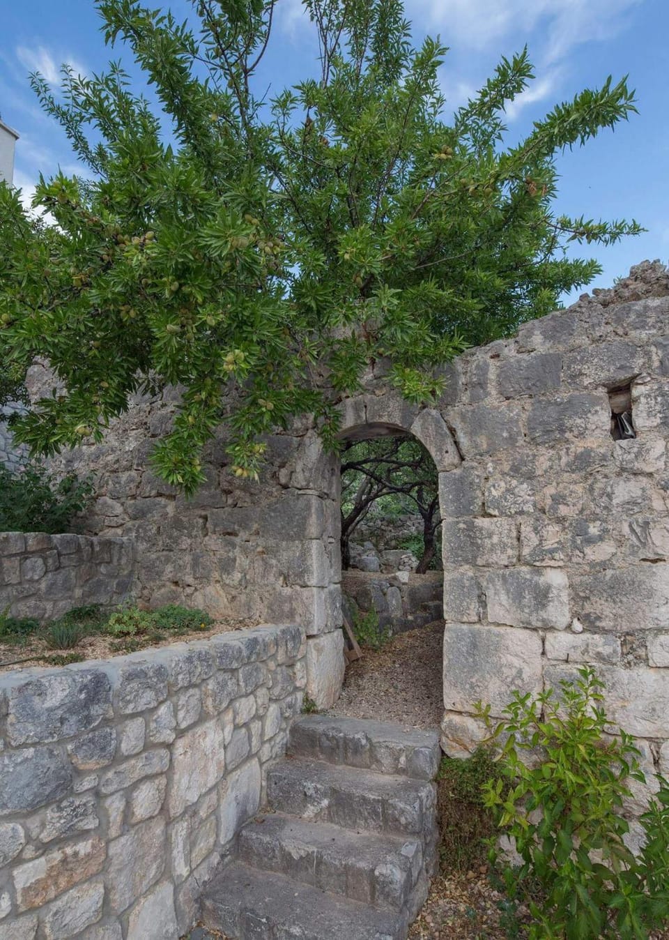 The Art of Mediterranean Living Apartment in Makarska