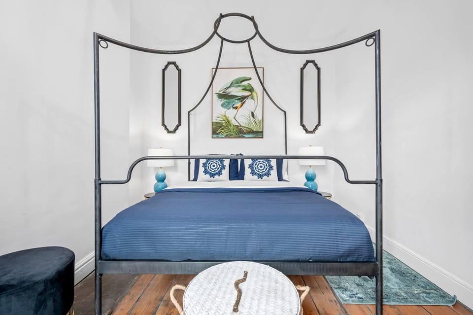 Large & Stylish Townhouse King Beds&free parking House in Salford