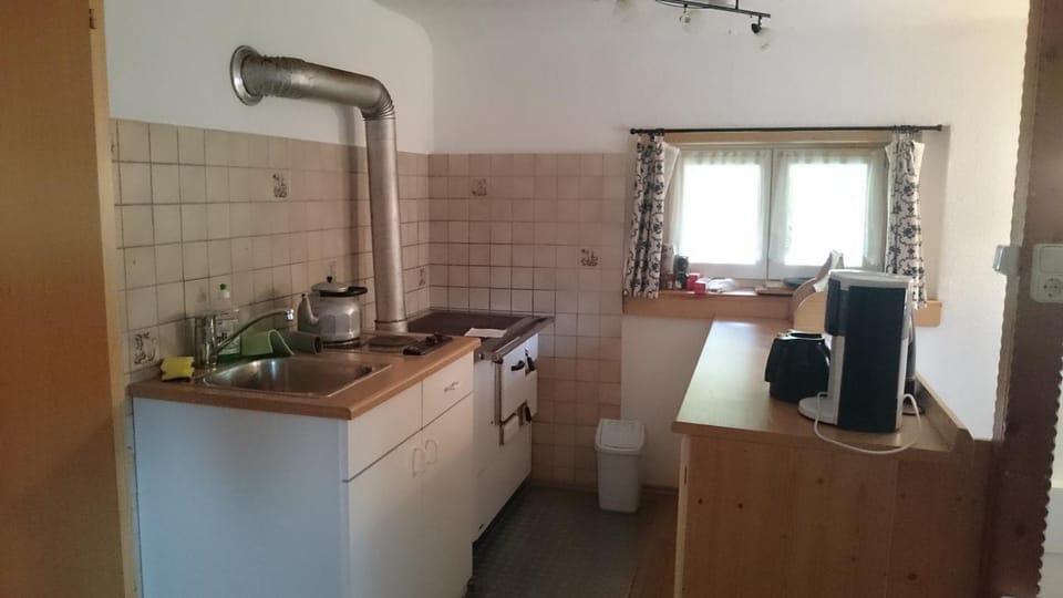 flat iron, pet friendly, kitchen