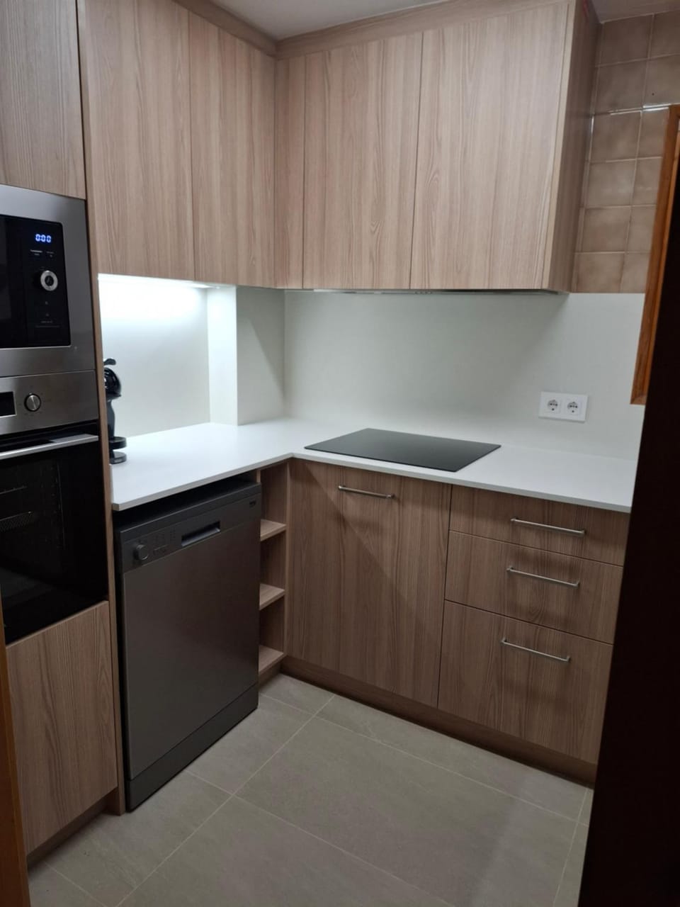 Kitchen or kitchenette, stove