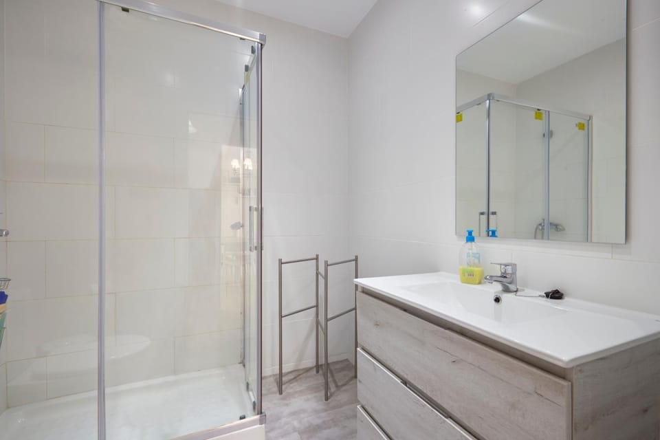 Bathroom, Living room