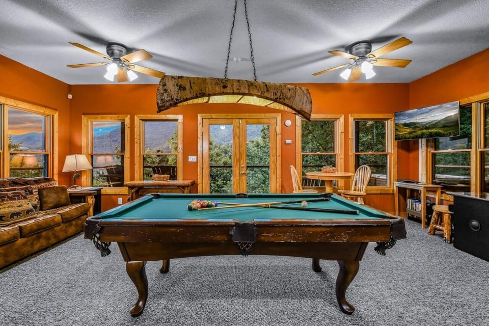 Ali's Dream cabin Cabin in Sevier County