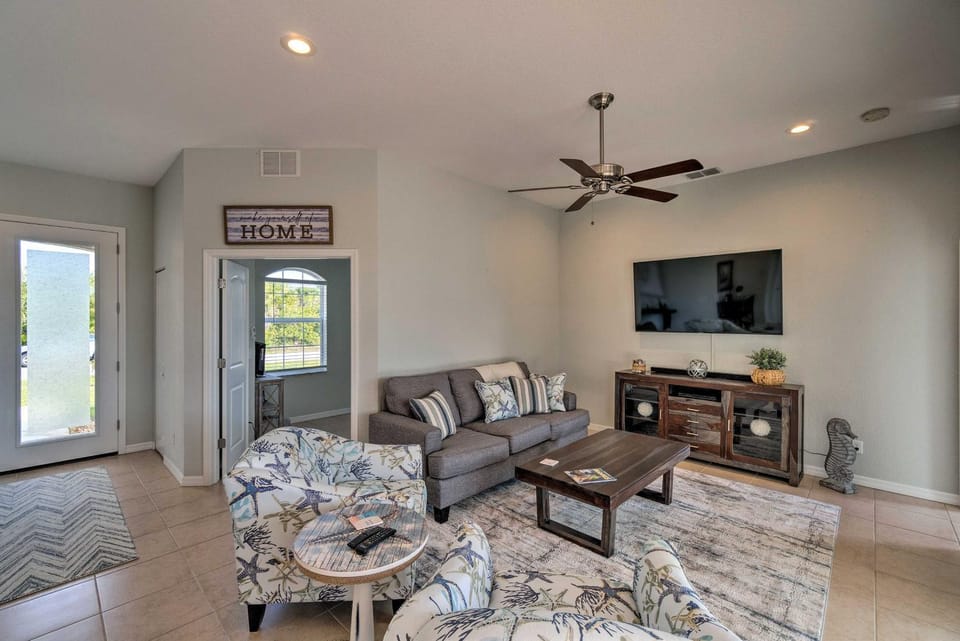 Port Charlotte Canalfront Home w/ Pool & Dry Bar! House in South Gulf Cove