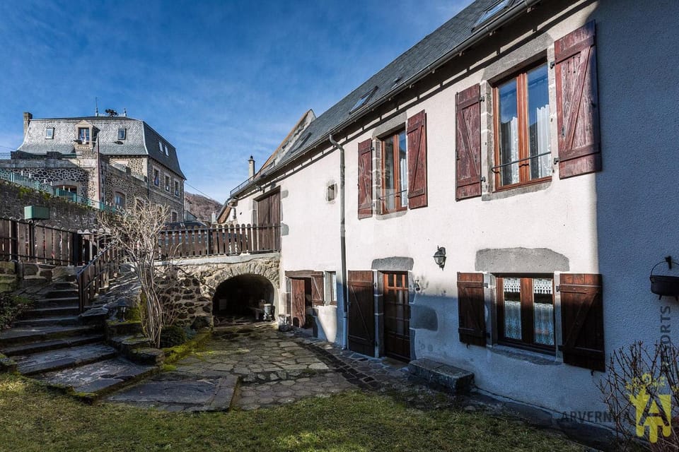 Vie de Château 2 House in Auvergne-Rhône-Alpes