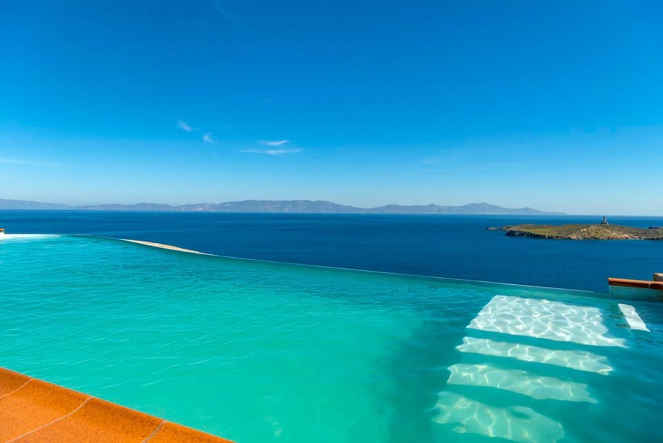 Natural landscape, Sea view, Swimming pool