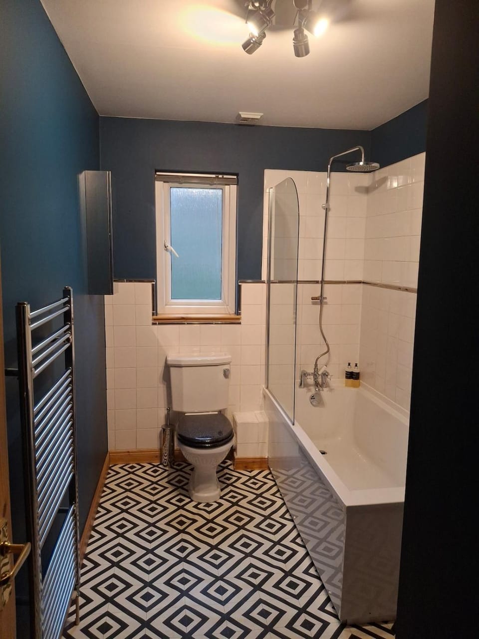 The Curling Pond, Dalmally Road, Inveraray House in Scotland