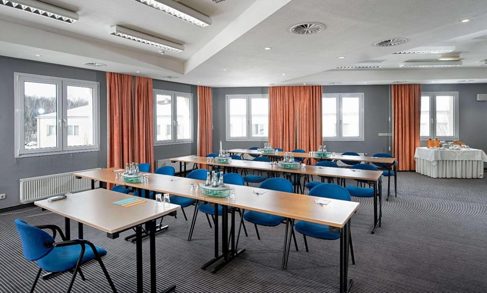 On site, Meeting/conference room