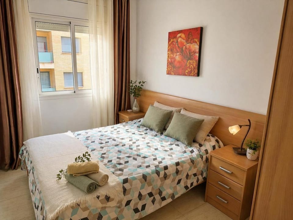 Apartament SOL Y MAR-2 min to Fenals Beach-Balcony Apartment in Lloret de Mar