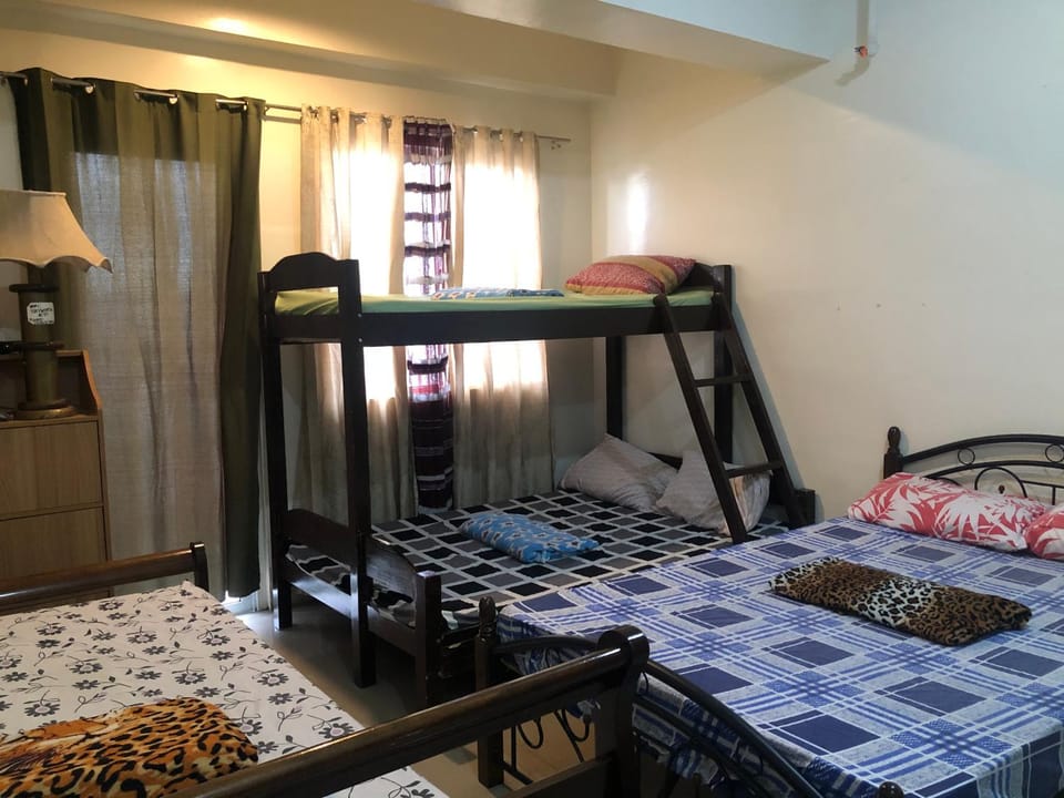 Your City•Home Apartment Hotel in Paranaque