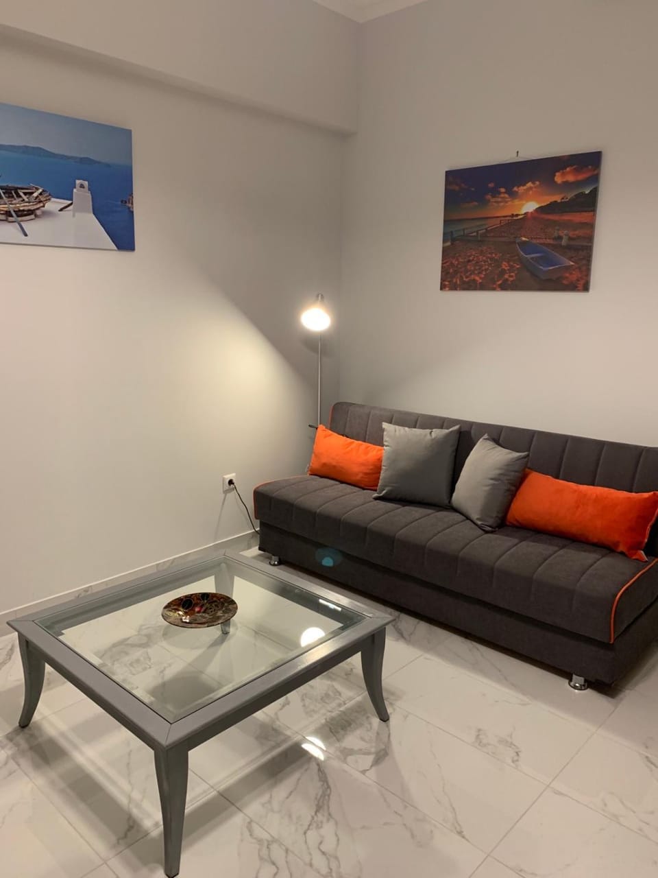 Living room, Decorative detail
