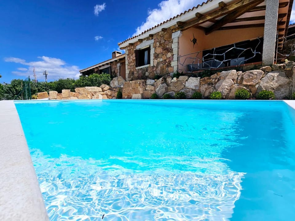 Property building, Pool view, Swimming pool