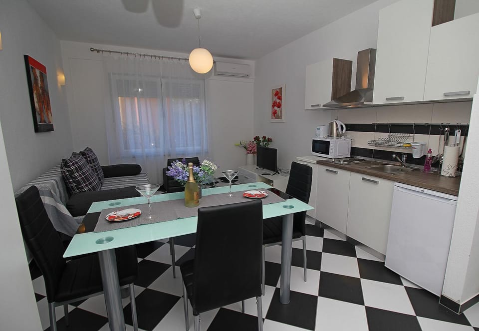 Apartmani Božena Makarska Apartment in Makarska