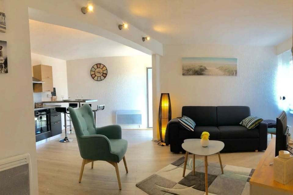 Jolie maisonnette cosy Bord de mer Terrasse House in Guidel