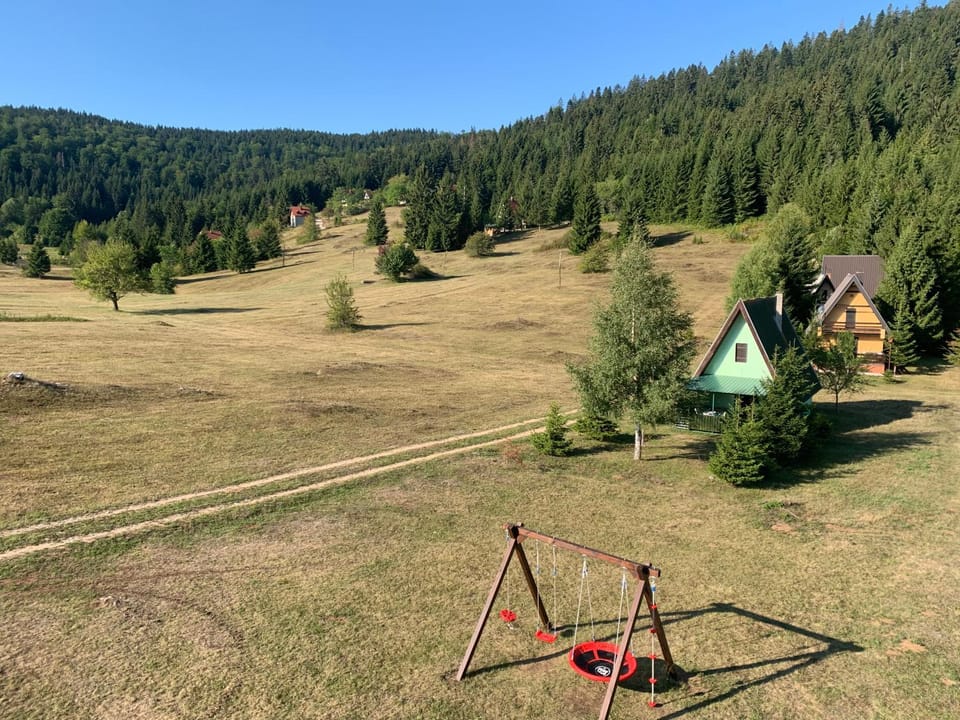Spring, Children play ground, Mountain view