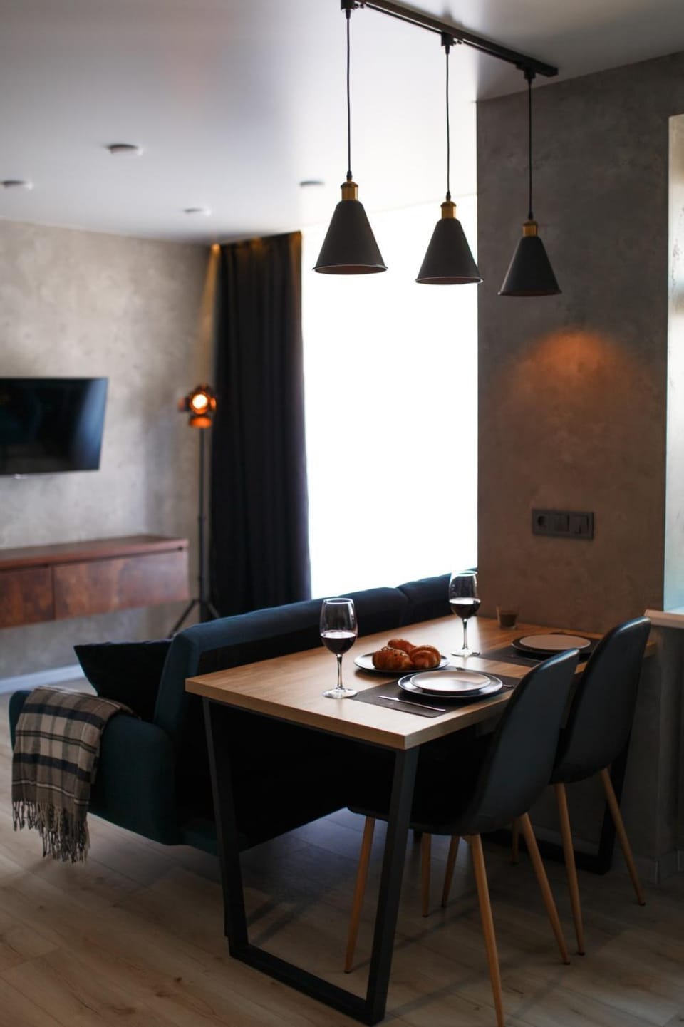 TV and multimedia, Dining area