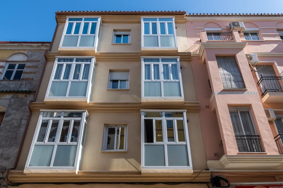 Property building, Facade/entrance