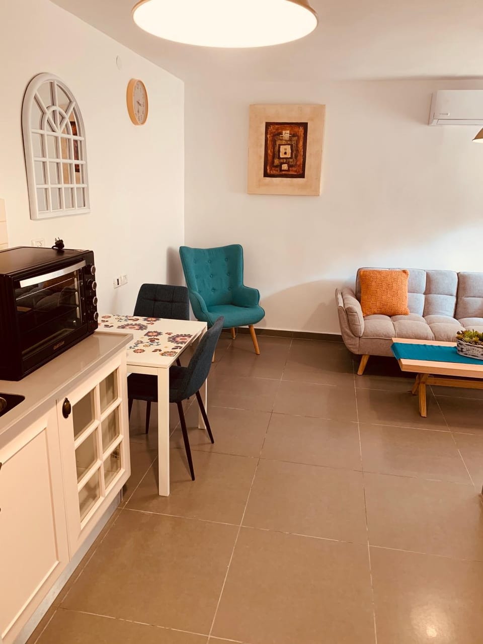 BEAUTIFUL PRIVATE Apartment in South District