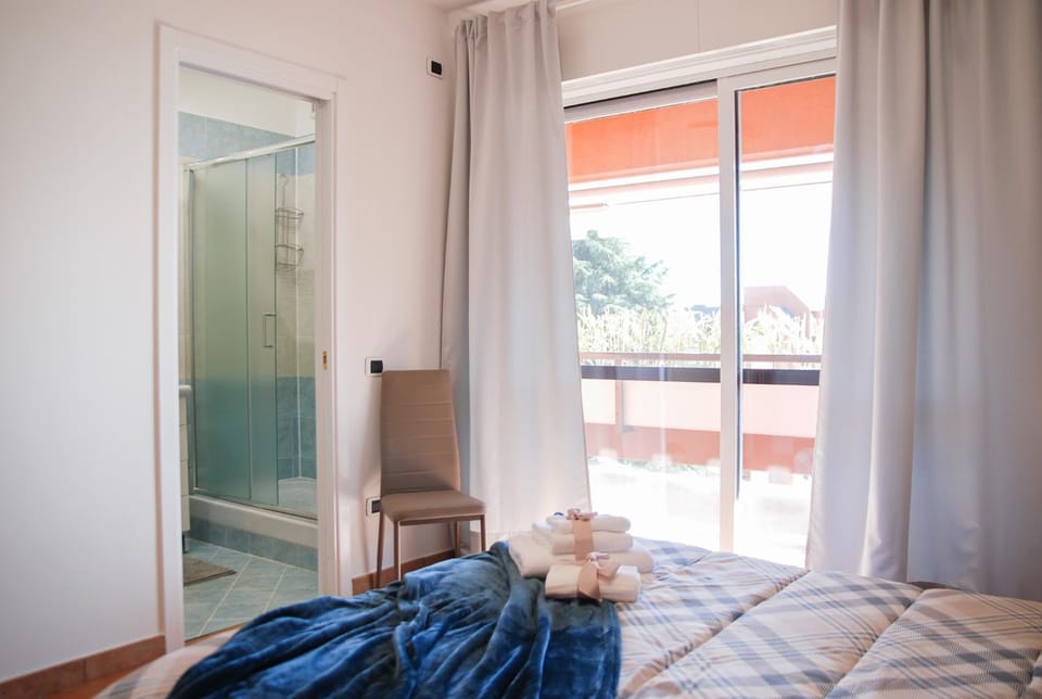 Home & Pet - Ontani Attico Apartment in Lombardy