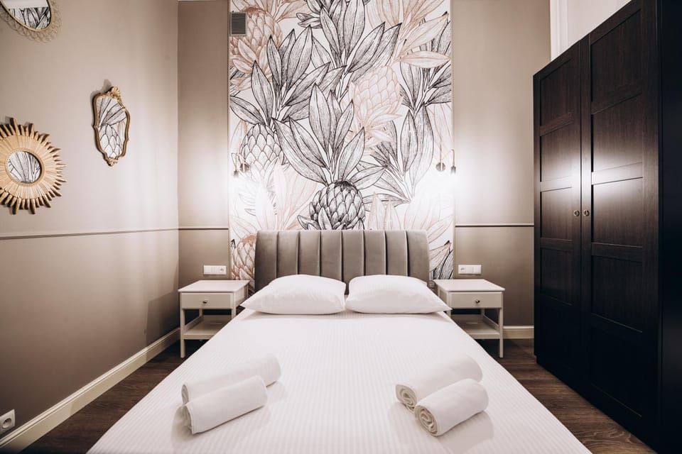 Bed, Photo of the whole room