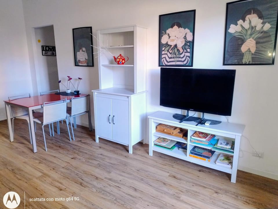 Giordiehouse 2 Restyling Apartment in Latina