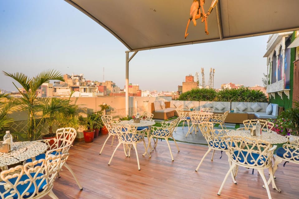 Balcony/Terrace, Evening entertainment