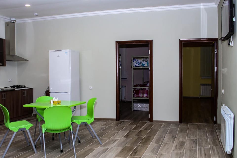 Communal lounge/ TV room, Communal kitchen, Area and facilities