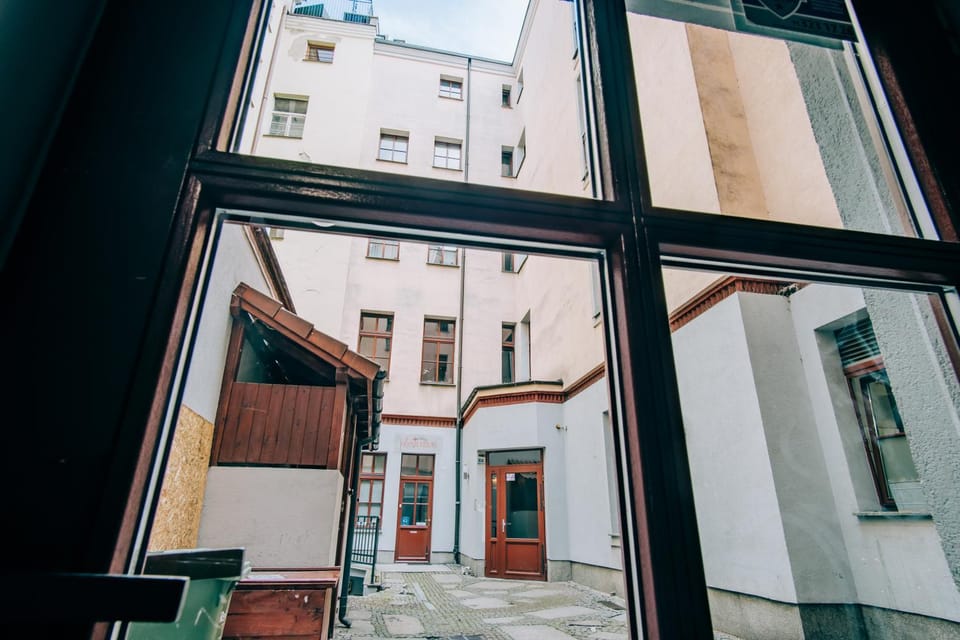 Property building, Facade/entrance, Neighbourhood