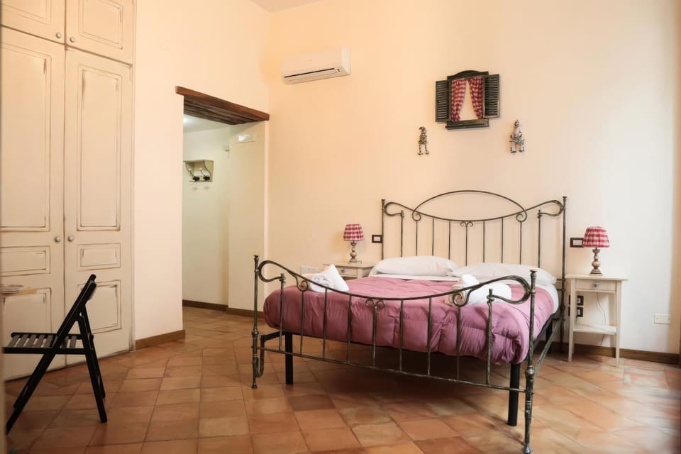 Bed, wardrobe