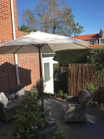 Souterrain Zuid-Duinen -Free Parking Apartment in Zandvoort