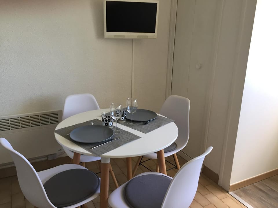Studio , proche plages,classé 2 étoiles Apartment in Balaruc-les-Bains