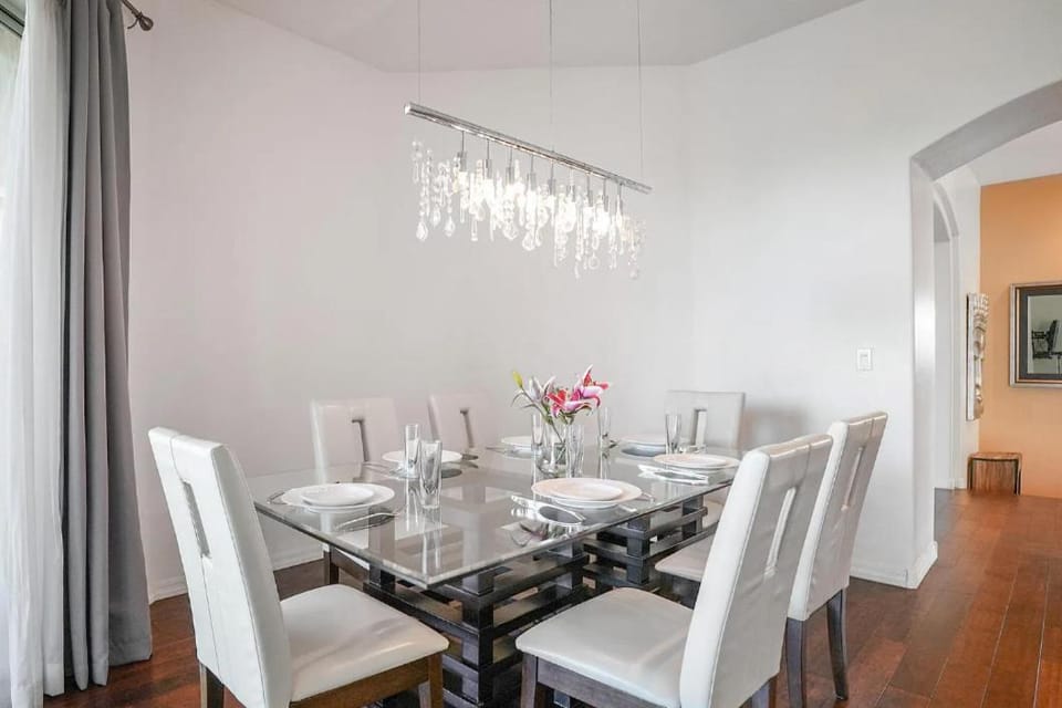 Spacious 3BR Villa w Mountain Views, Pool & Private Garage Near Scottsdale Apartment in Fountain Hills