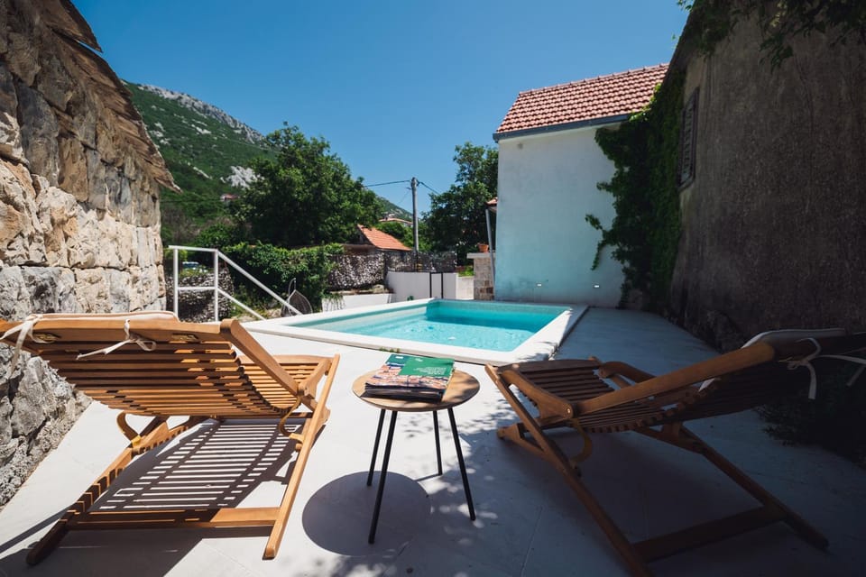 Authentic Cool Stone Villa with Private Pool, Gata, near Omiš and Split Villa in Split-Dalmatia County