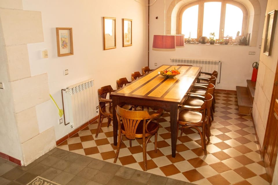 Lujosa casa mallorquina restaurada "Es carrero" House in Migjorn