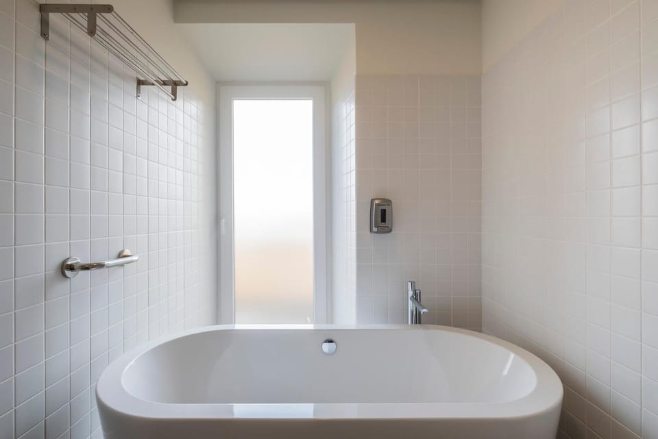 Bathroom, Bath
