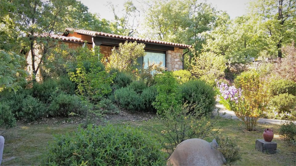 Facade/entrance, Garden view