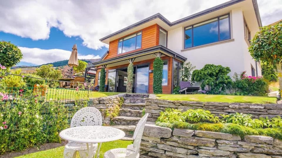 Couple’s Retreat Apartment in Queenstown