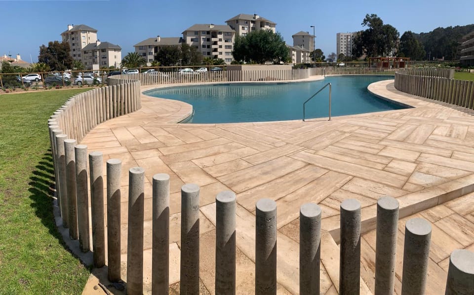 Garden, Swimming pool