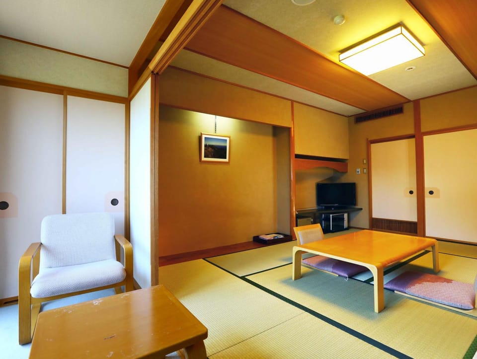 TV and multimedia, Photo of the whole room