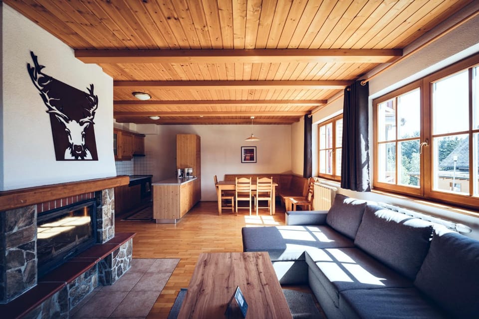 Living room, Photo of the whole room, Dining area