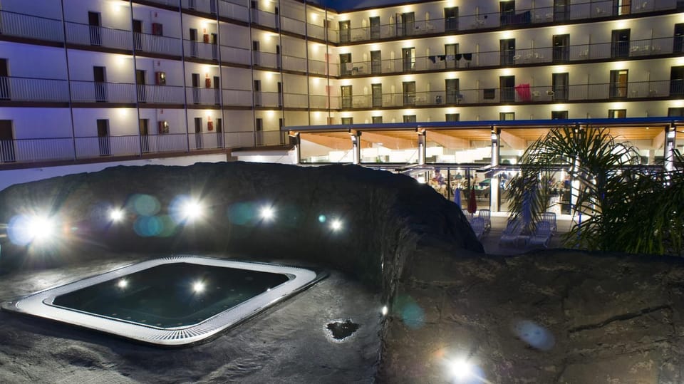 Night, Swimming pool