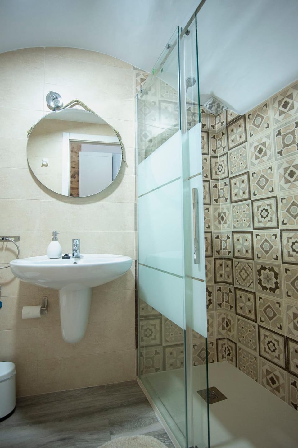 Shower, Bathroom