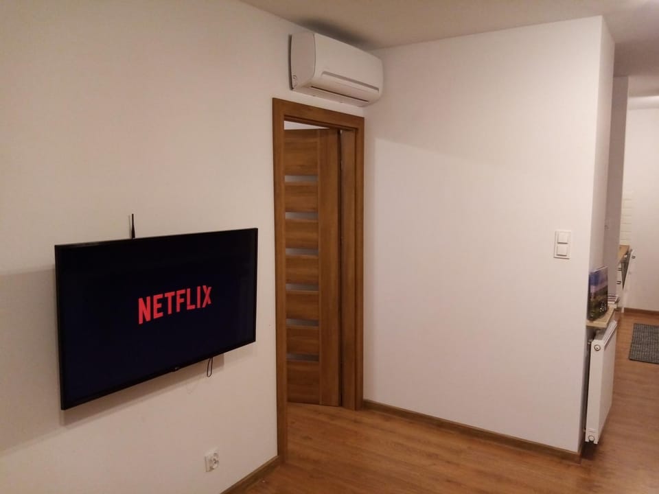 Apartament Miętowy z 2 sypialniami i miejscem parkingowym Apartment in Poland