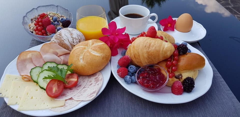 Food and drinks, Food, Breakfast, Buffet breakfast