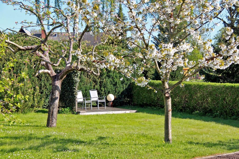 BBQ facilities, Fishing, Garden, Balcony/Terrace, Beach, Cycling