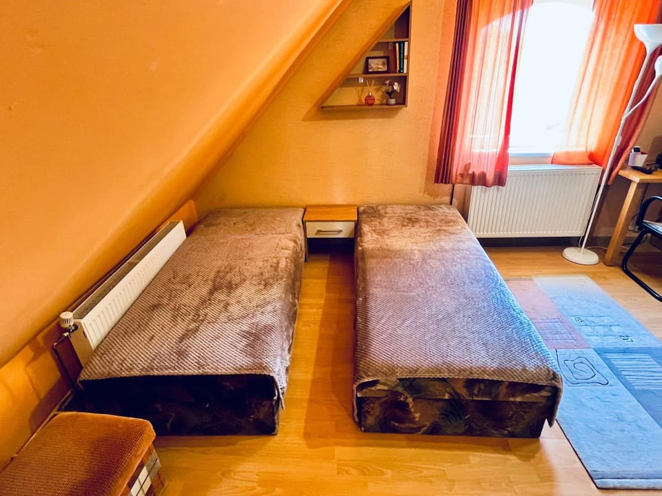 Bed, Photo of the whole room