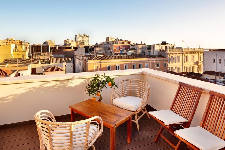 Balcony/Terrace, City view