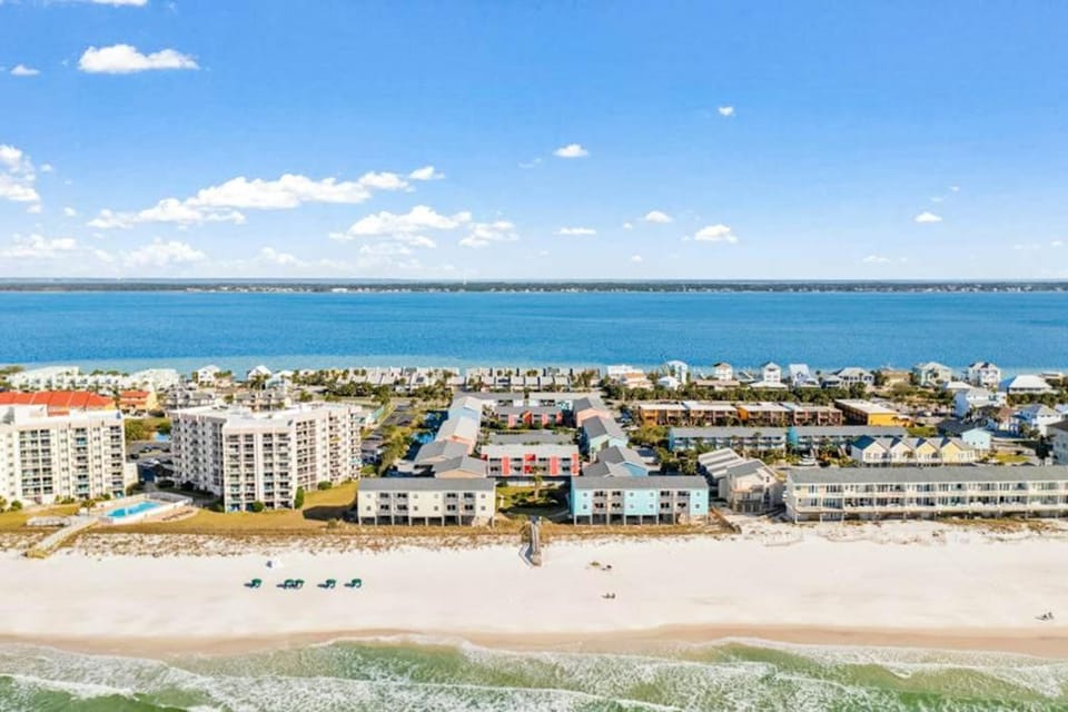 Villas on the Gulf House in Pensacola Beach