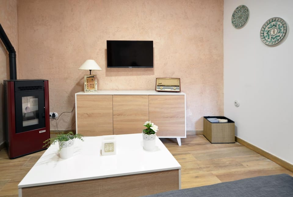 PORTAL DE MOLINA 1 - Piso acogedor en el caso histórico de Albarracín Apartment in Albarracín