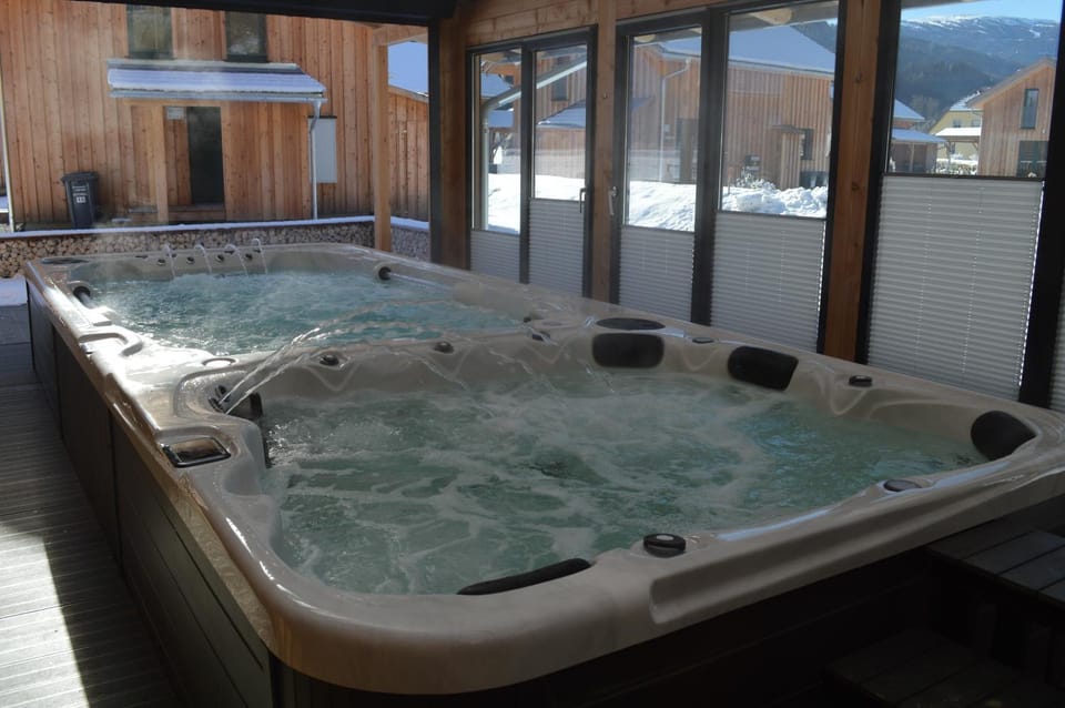 Swimming pool, Swimming pool